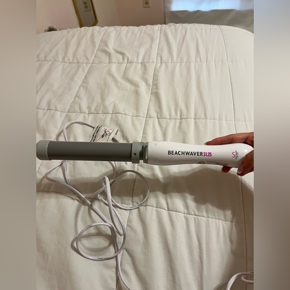 Beachwaver 1.25” Curling Iron